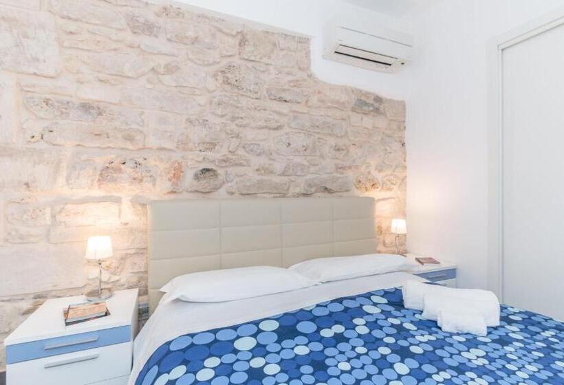 Номер Стандарт, B&b Bianco E Blu