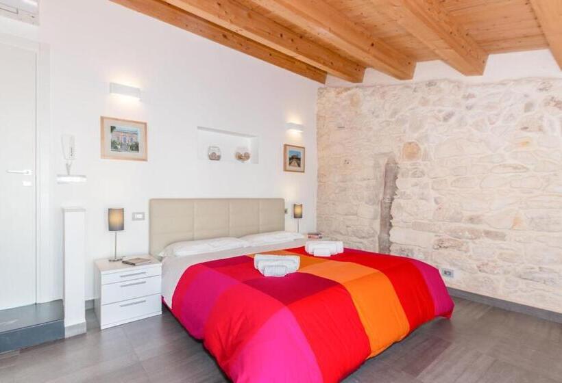 Номер Стандарт, B&b Bianco E Blu