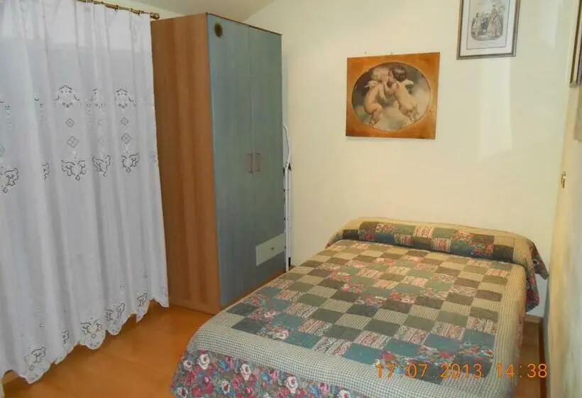 スタンダードルーム, B&b La Pilastrina