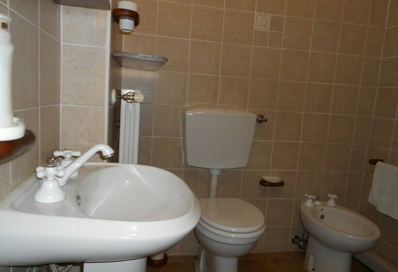 חדר סטנדרט, B&b La Quercia