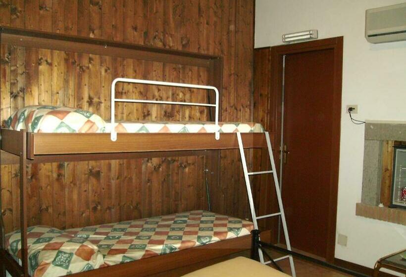 חדר סטנדרט, B&b La Quercia