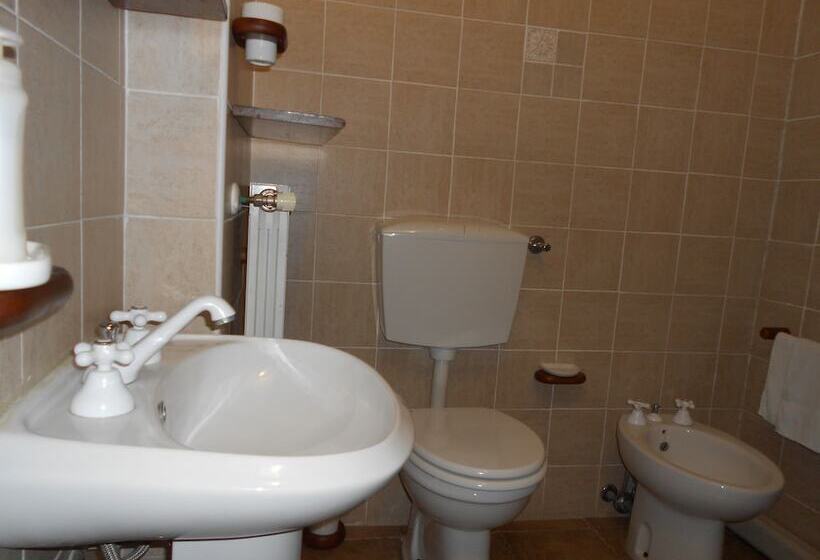 חדר סטנדרט, B&b La Quercia