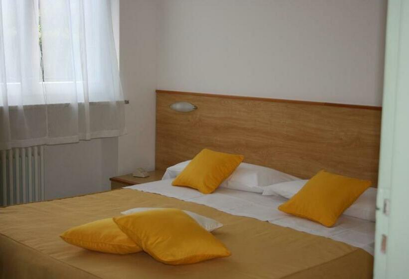 اتاق استاندارد, B&b Ortensia