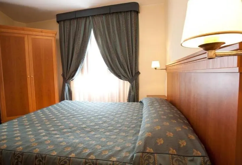 スタンダードルーム, Albergo Lo Scrigno