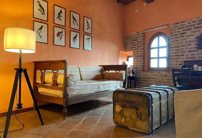 סוויטה, Foresteria Ristorante Conti Roero