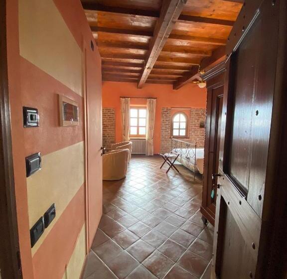 סוויטה, Foresteria Ristorante Conti Roero