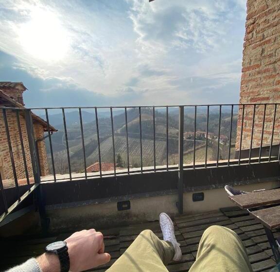 סוויטה עם מרפסת, Foresteria Ristorante Conti Roero