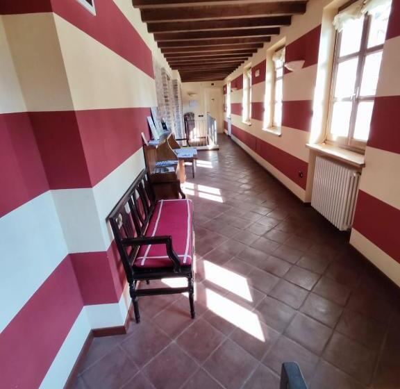 Номер Стандарт, Foresteria Ristorante Conti Roero