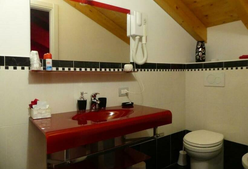 غرفة قياسية, I Fiori Di Malpensa