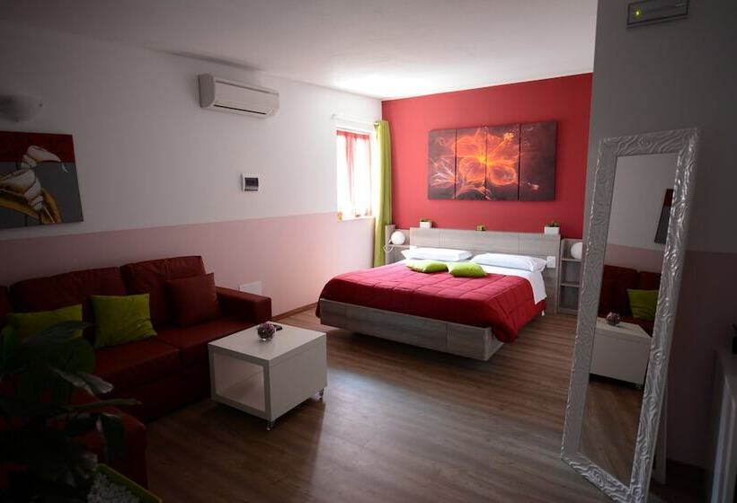 غرفة قياسية رباعية, I Fiori Di Malpensa