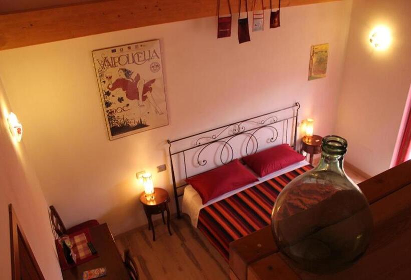 Трехместный Номер Стандарт с Балконом, La Bella Vigna