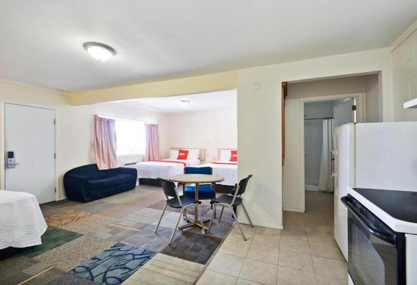 غرفة قياسية, OYO Alpine TX near Big Bend National Park