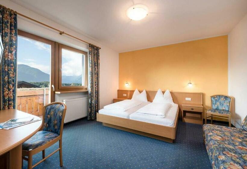 חדר סטנדרט עם מרפסת, Am Anger