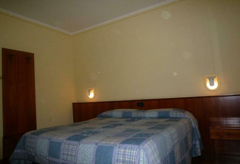 غرفة قياسية, La Cerquetta