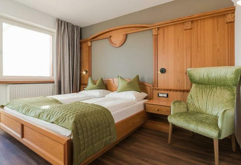 标准间带阳台, Salten