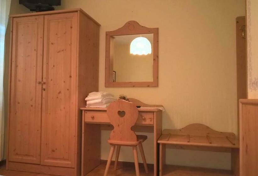 Номер Стандарт, Zoldana