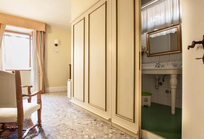 غرفة قياسية رباعية, Dimora Antica Pianella