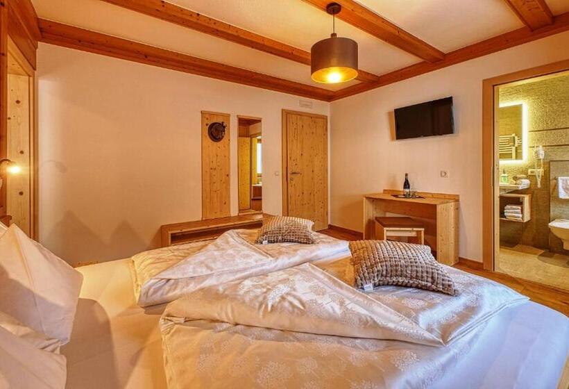 Семейный Номер, Garni Appartments Helvetia