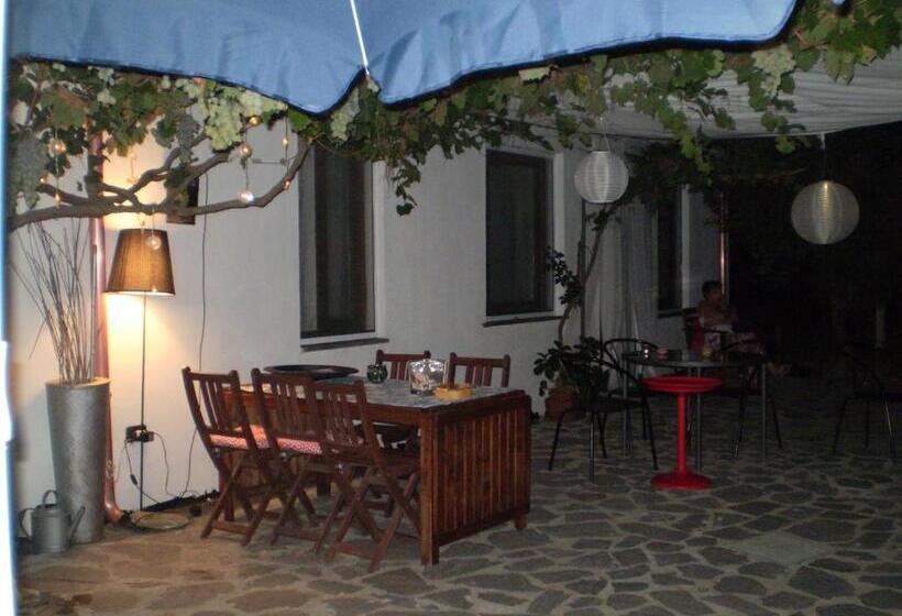 חדר סטנדרט, Il Giardino Di Emilio