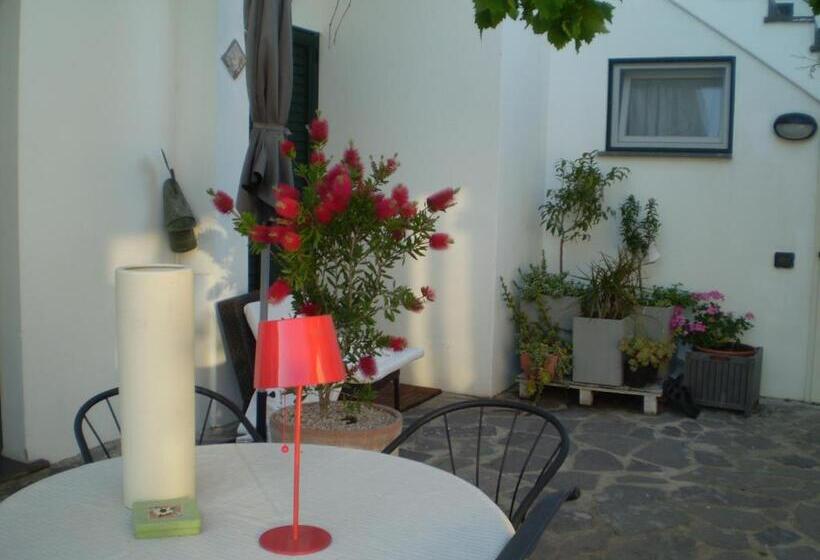 חדר דלוקס נוף לגינה, Il Giardino Di Emilio