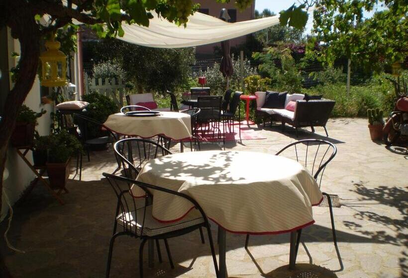 חדר דלוקס נוף לגינה, Il Giardino Di Emilio