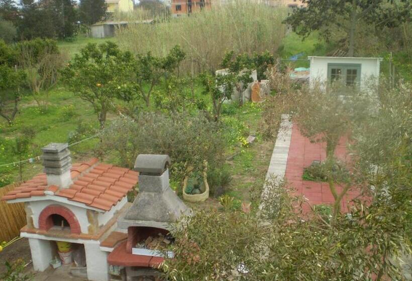 סטודיו סטנדרטי נוף לגינה, Il Giardino Di Emilio