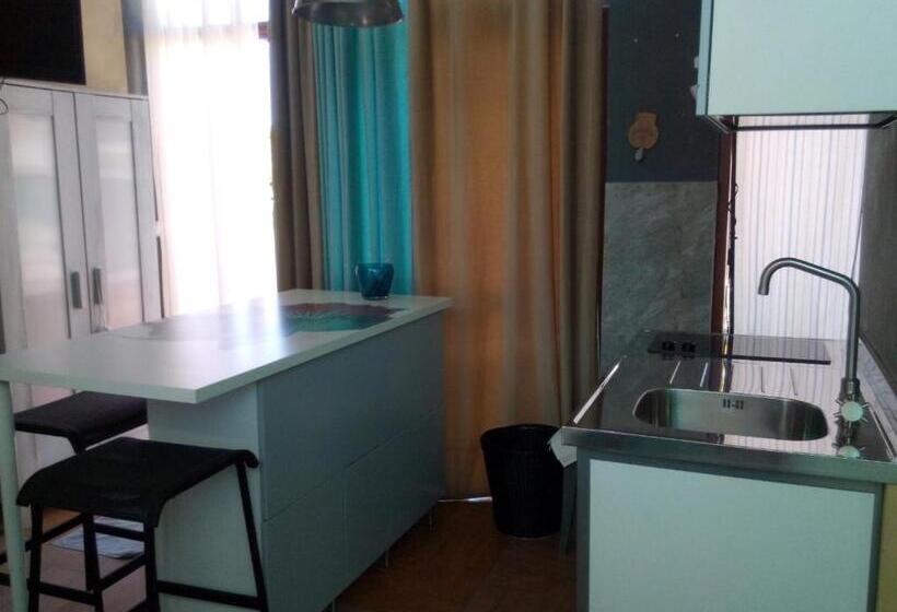 סטודיו סטנדרטי נוף לגינה, Il Giardino Di Emilio