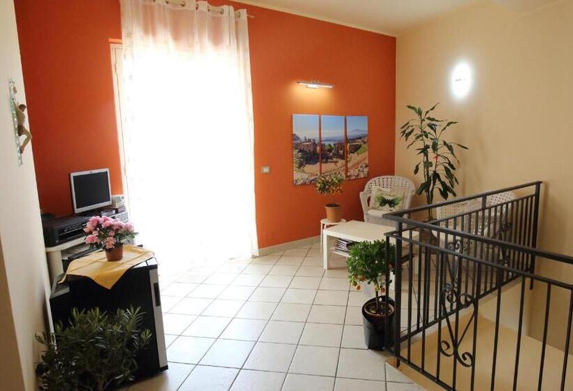 디럭스 룸, Valle D'agrò