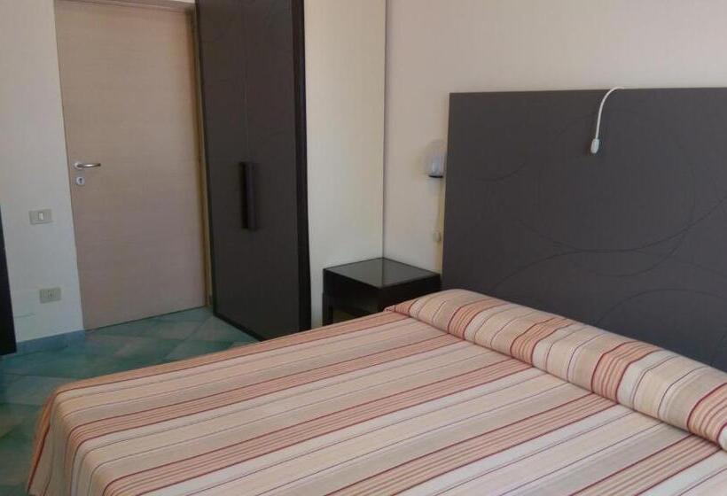 이코노미 룸, Albergo Villa Anna