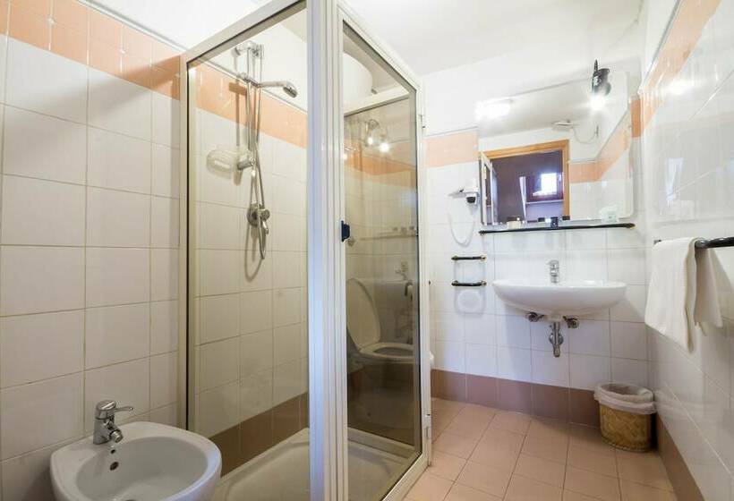 اتاق اکونومی, Alle Vecchie Arcate