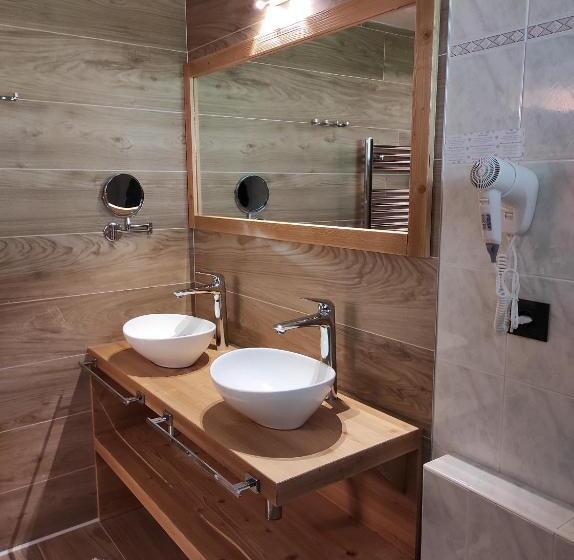 디럭스 룸 킹사이즈 침대, Alps Oriental Wellness