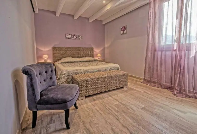 Classic-huone, Auberge Lustincone