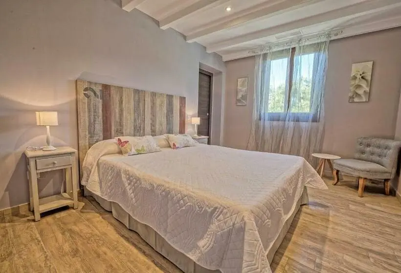 Classic-huone, Auberge Lustincone