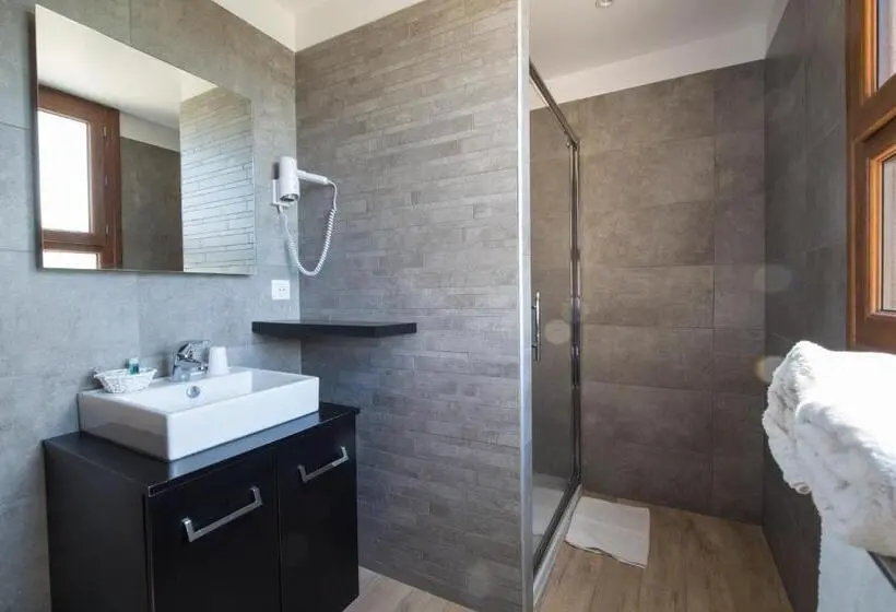 Comfort-huone, Auberge Lustincone