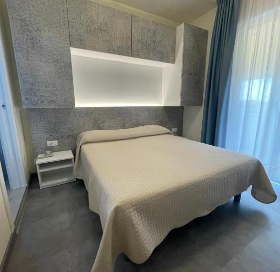 标准间带阳台, Catto Suisse