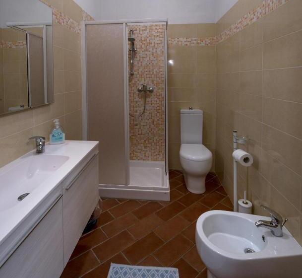 إستوديو قياسى, Cecco Di Nara