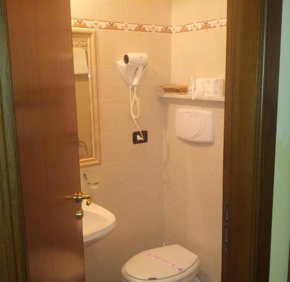 חדר סטנדרט, Il Malandrone