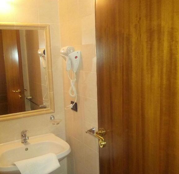 חדר סטנדרט, Il Malandrone