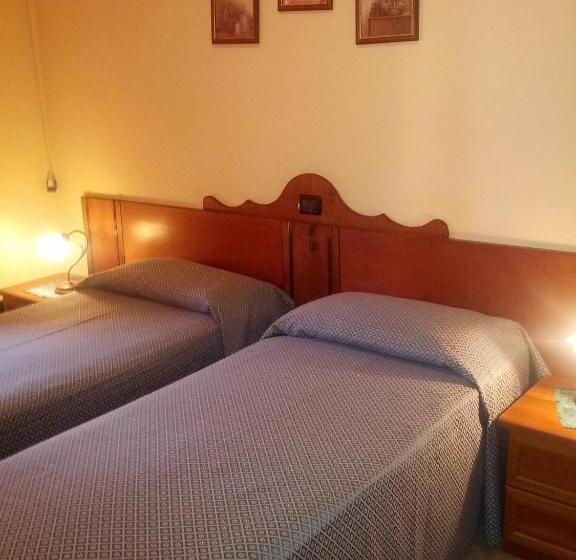 חדר סטנדרט לארבעה, Il Malandrone