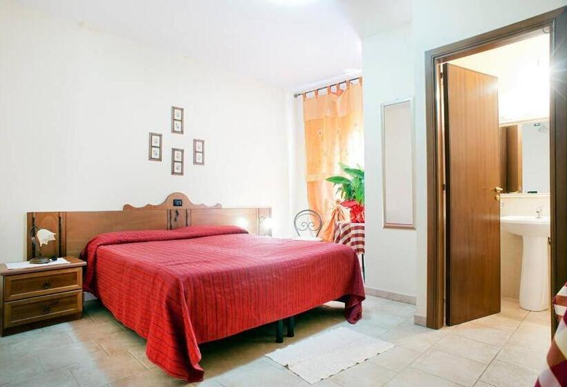 חדר סטנדרט, Il Malandrone