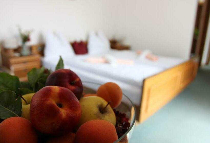 Номер Стандарт с Балконом, Linde