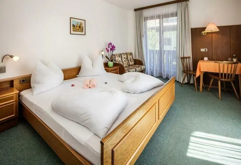 Standard-huone Parveke, Linde
