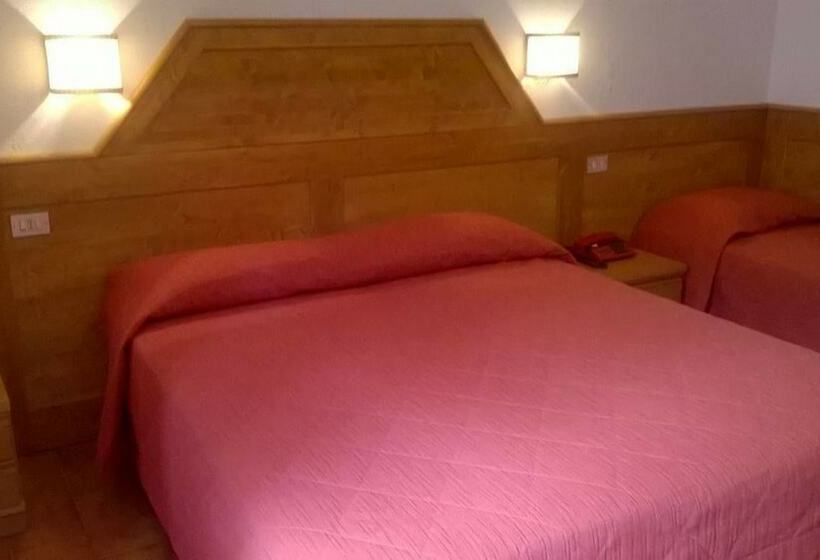 חדר סטנדרט לשלושה, Paganella