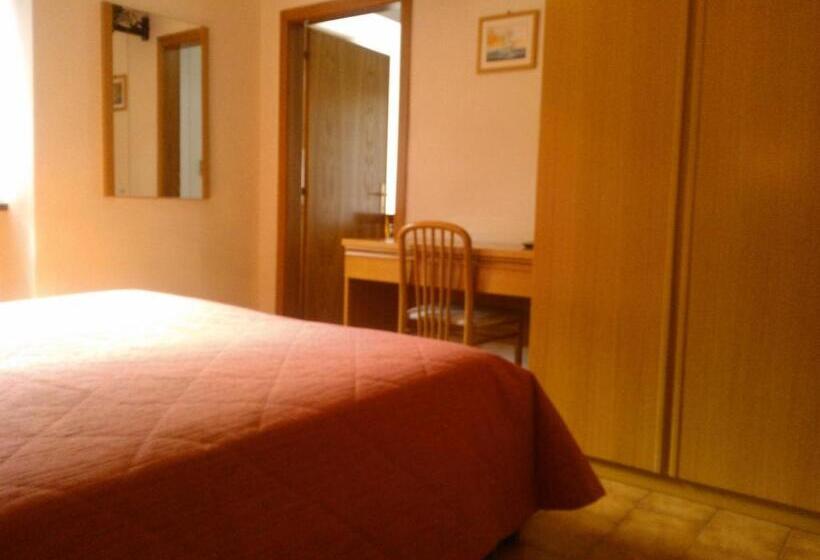 חדר משפחתי, Paganella