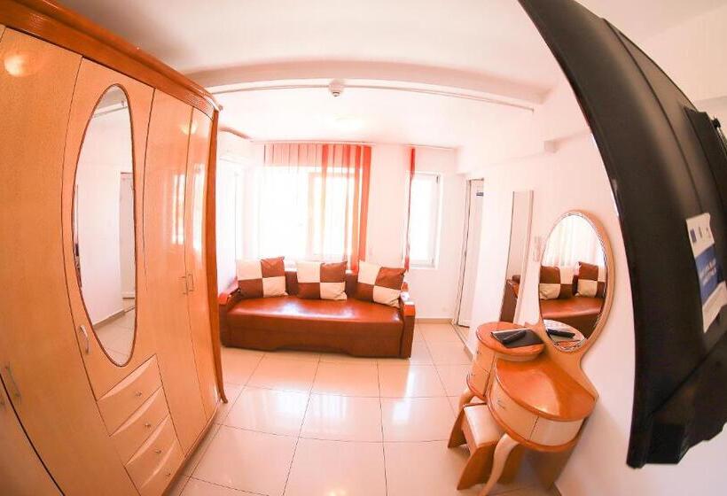 1ベッドルームアパートメント, Proton K3