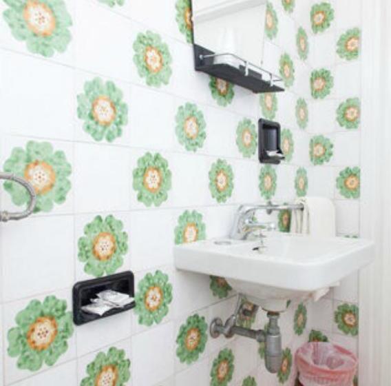 اتاق استاندارد چهار تخته, Ronconi