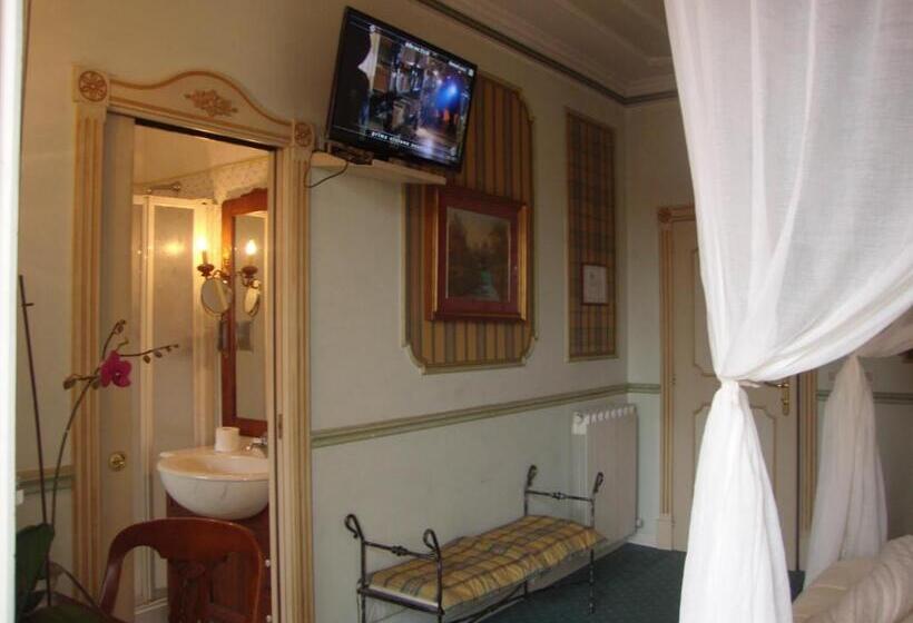 חדר סטנדרט, Vandelli