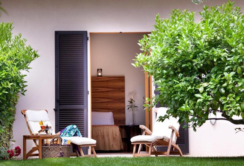 Superior room with lake view, Villa Giulia