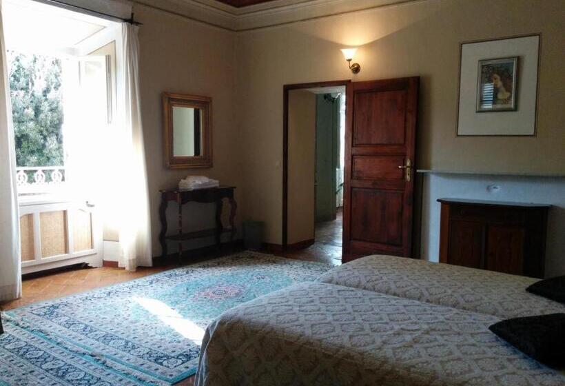 اتاق لوکس, Villa Palagione Centro Interculturale