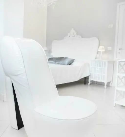اتاق استاندارد, B&b The Divine